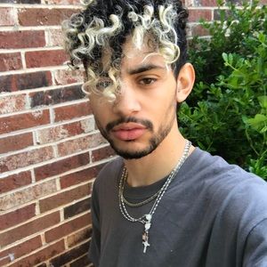 Meet your Posher, Nigel